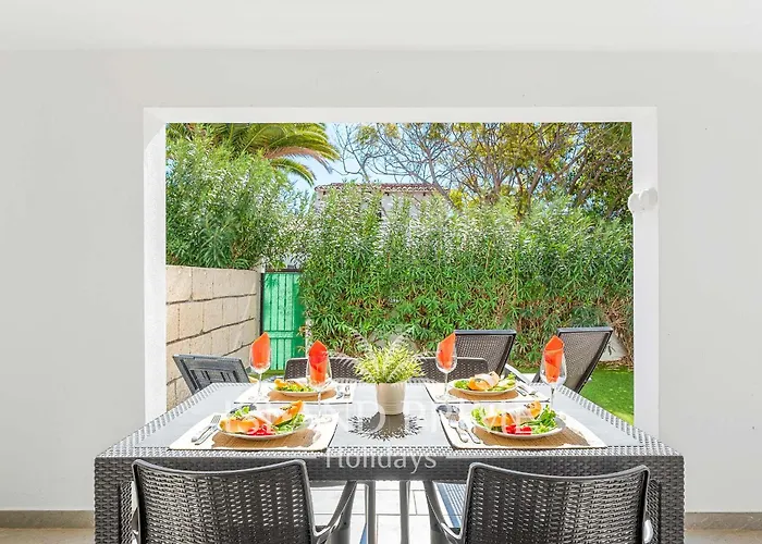 Villa Family In A Heated Pool Complex In Golf Del Sur Fv4 San Miguel de Abona