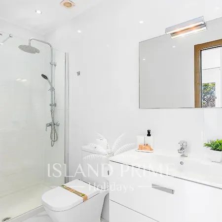 Villa Family In A Heated Pool Complex In Golf Del Sur Fv4 San Miguel de Abona