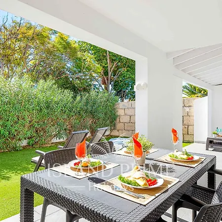 Family In A Heated Pool Complex In Golf Del Sur Fv4 Villa San Miguel de Abona