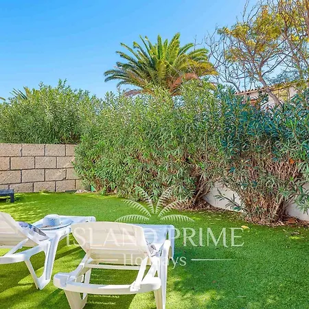 Family In A Heated Pool Complex In Golf Del Sur Fv4 Villa *